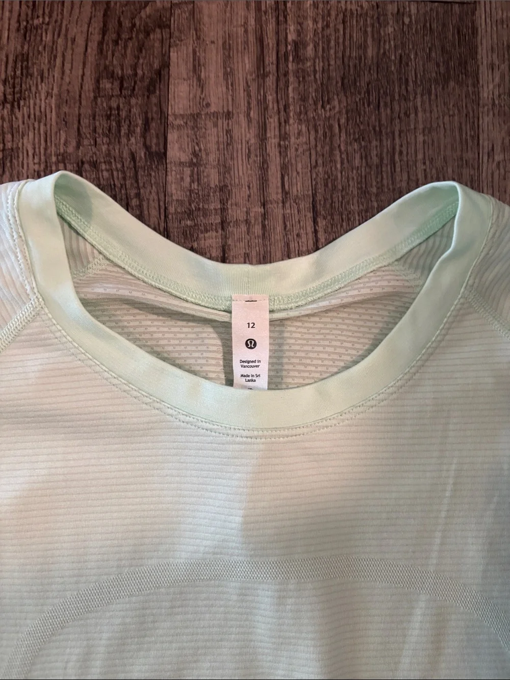 Lululemon Swiftly Tech Long Sleeve - Waist Length - Light Green - Size 12